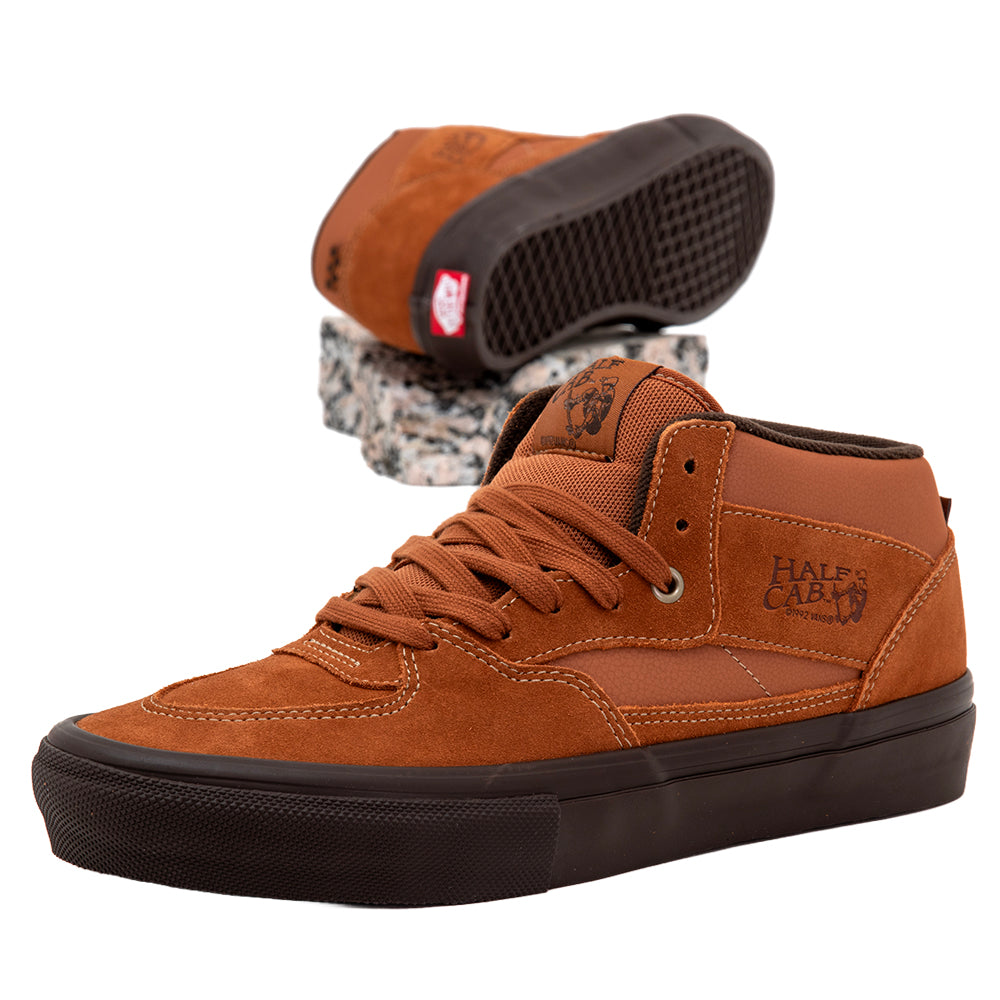 Skate Half Cab (Golden Brown / Gum) VBU