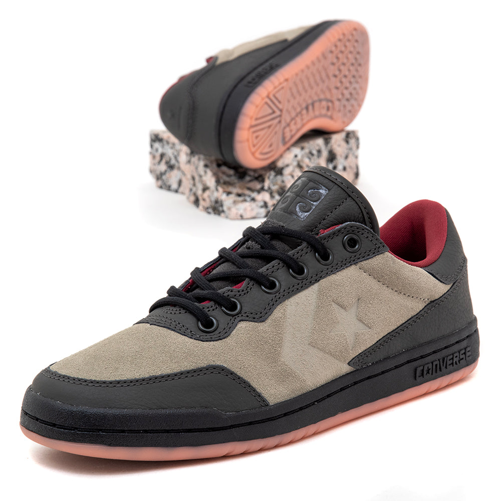 Fastbreak Pro Ox Jake Johnson (Beluga / Light Field Surplus)