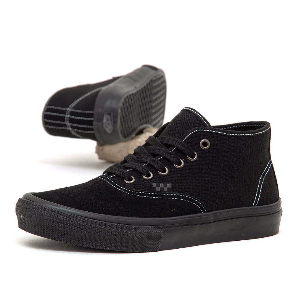 Skate Authentic Mid (Blackout) VBU