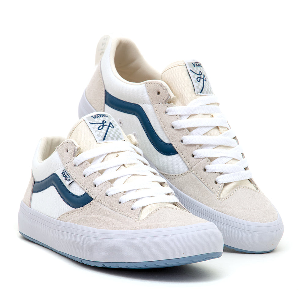 Skate Lizzie Low (White / Light Blue) VBU