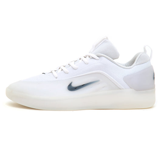 Zoom Nyjah 4 (White / Black - White - Black)