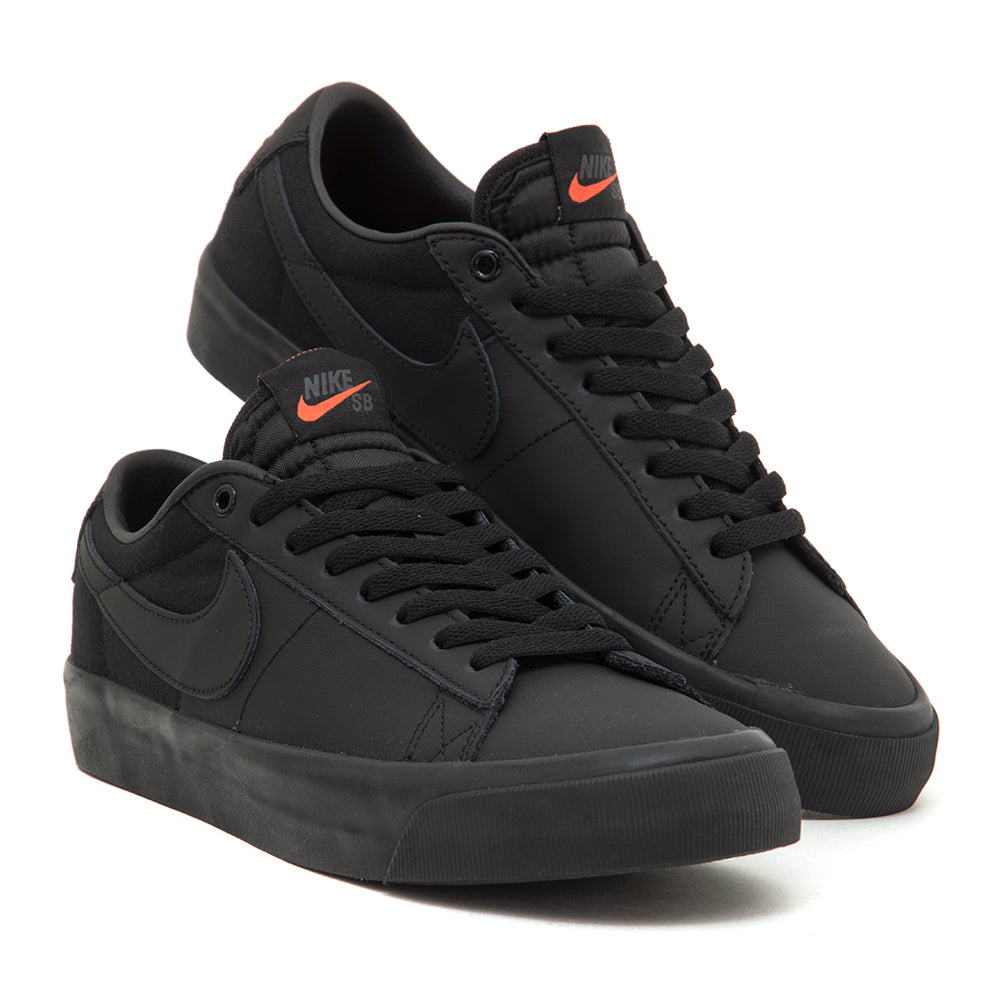 Blazer Low Pro GT ISO (Black / Black)