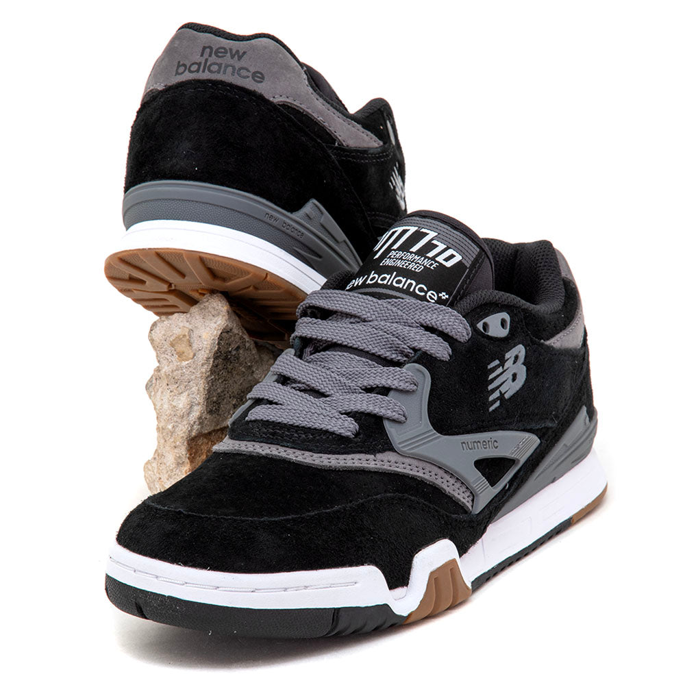 NM770 (Black / Grey)