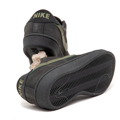 Zoom Tennis Classic (Deep Pewter / Medium Olive)